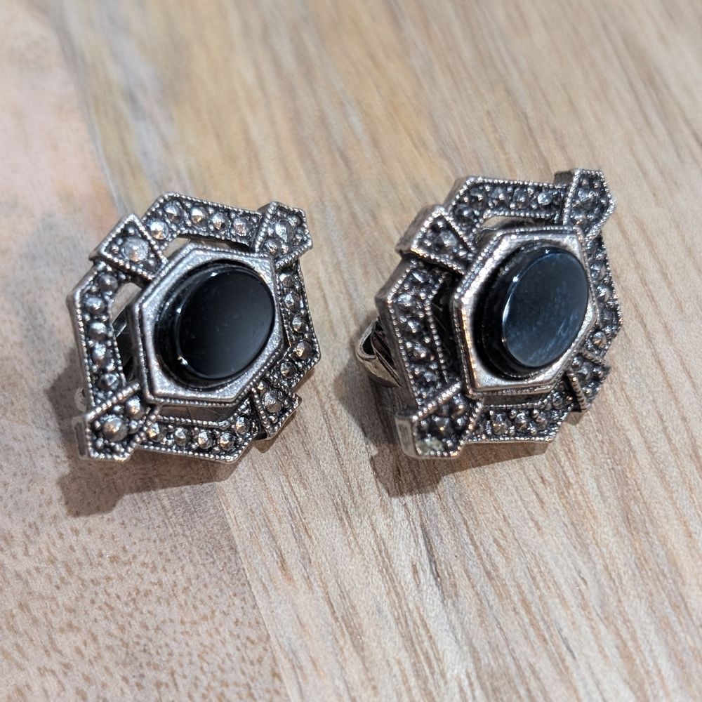 Vtg Avon Art Deco Style Clip Earrings Faux Marcasite Black Cabochon Silver Tone